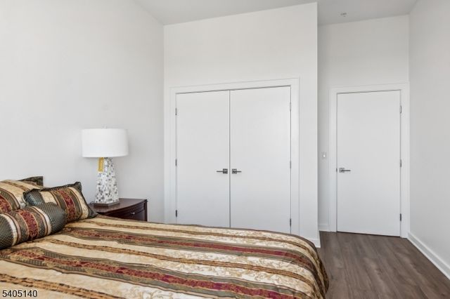 1 Carriage City Plz 1707, Rahway City, NJ 07065