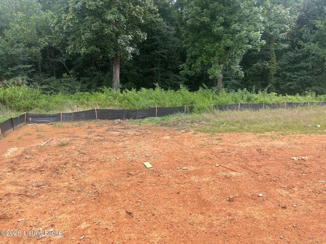 8330 Hollis View Way, Louisville, KY 40214