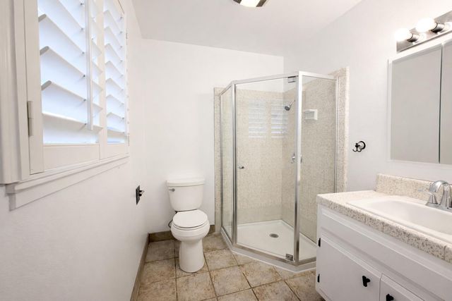 1029 Ventura Dr, Modesto, CA 95350