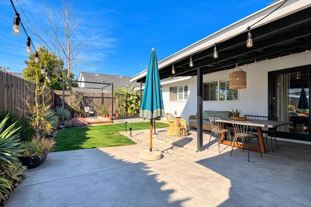 1029 Ventura Dr, Modesto, CA 95350