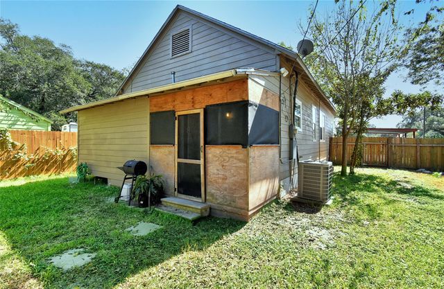 504 Green Street, Baytown, TX 77520