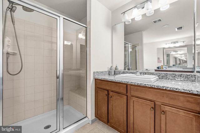 42029 SPRUCE POINT CT, Brambleton, VA 20148