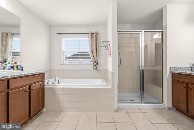 42029 SPRUCE POINT CT, Brambleton, VA 20148