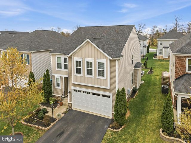 42029 SPRUCE POINT CT, Brambleton, VA 20148