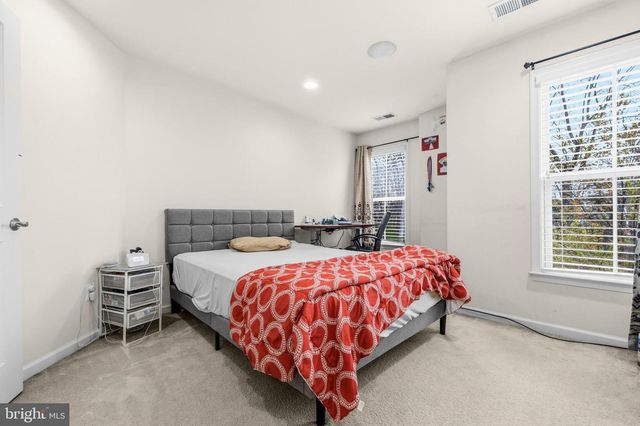 42029 SPRUCE POINT CT, Brambleton, VA 20148