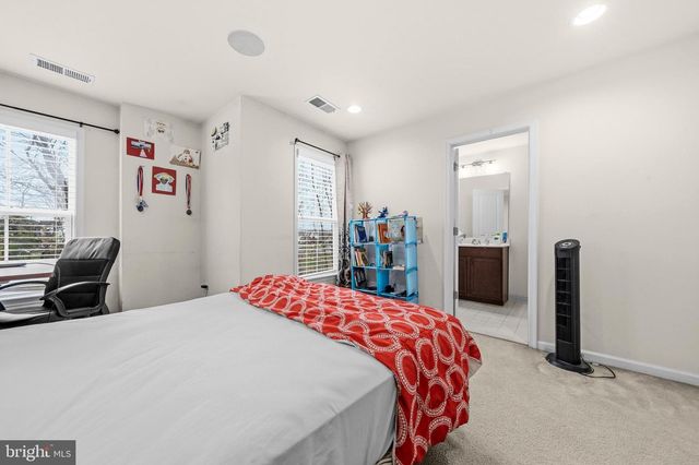 42029 SPRUCE POINT CT, Brambleton, VA 20148