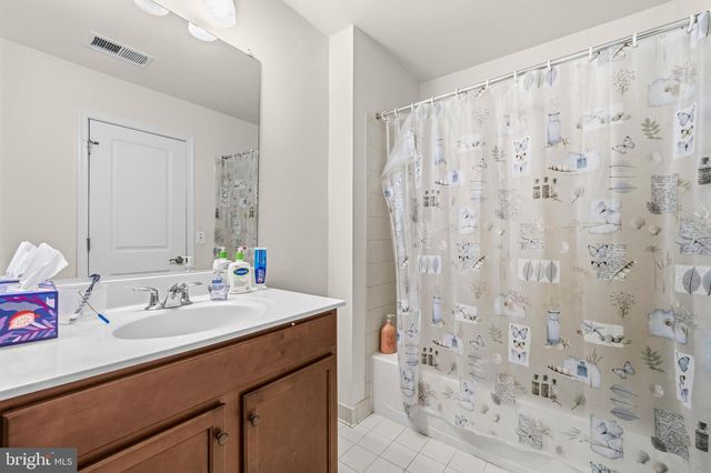 42029 SPRUCE POINT CT, Brambleton, VA 20148