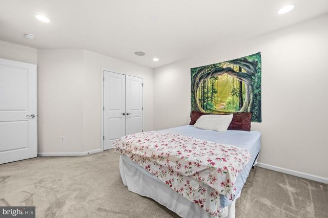 42029 SPRUCE POINT CT, Brambleton, VA 20148