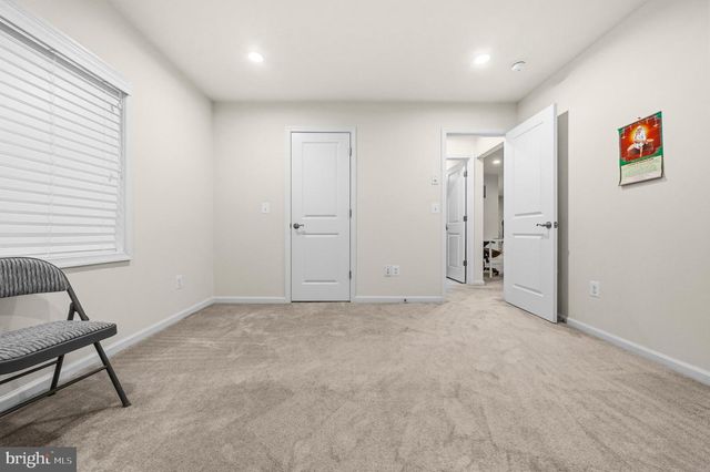 42029 SPRUCE POINT CT, Brambleton, VA 20148
