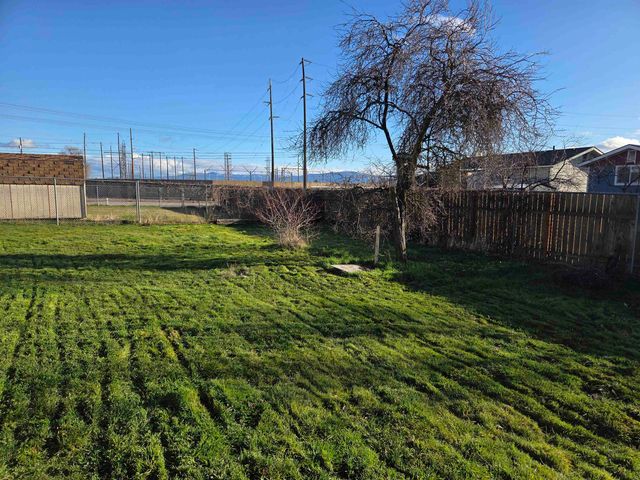 4230 E Marietta Ave, Spokane, WA 99217