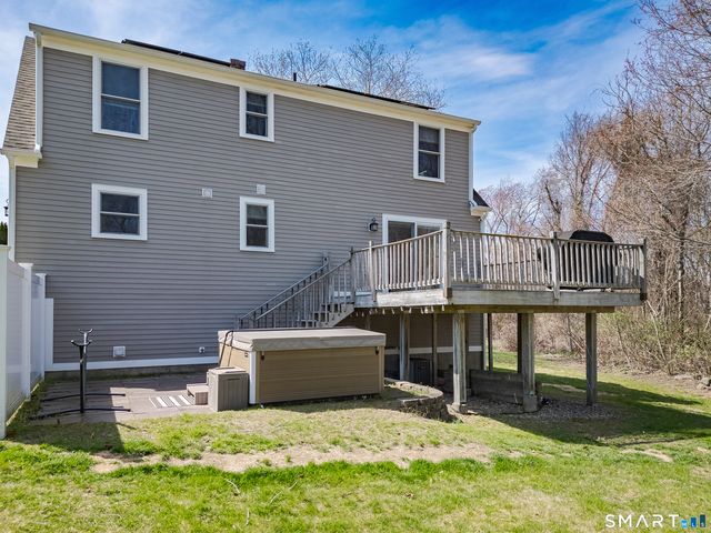 236 Avery Hill Road, Ledyard, CT 06339