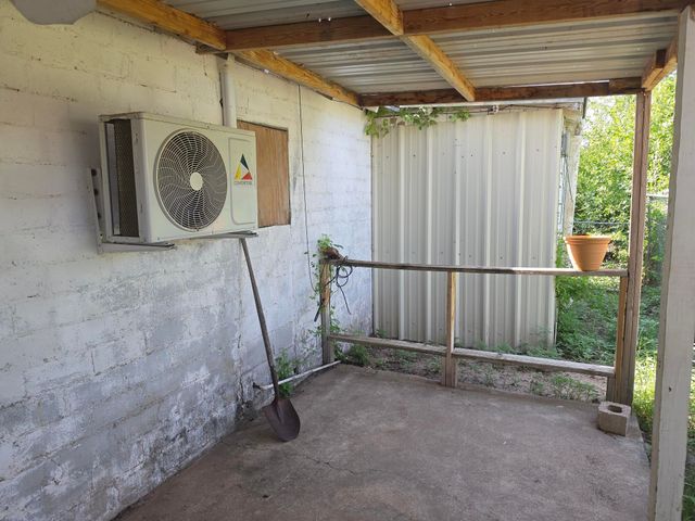 19 W Avenue O, San Angelo, TX 76903