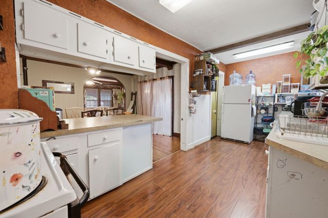 3140 W Maple, Wichita, KS 67203