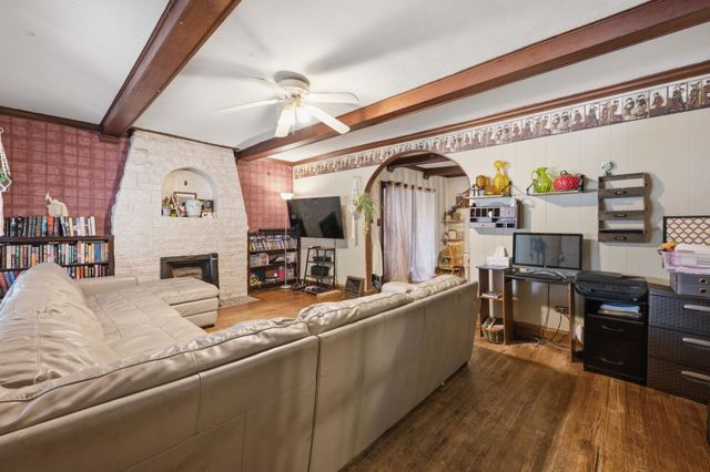 3140 W Maple, Wichita, KS 67203