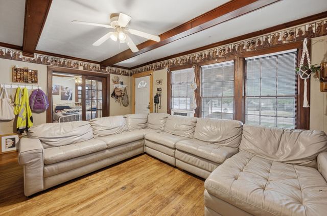 3140 W Maple, Wichita, KS 67203