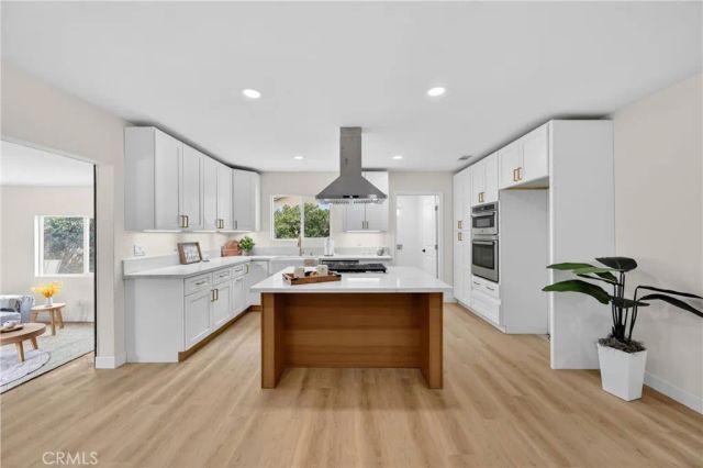 7938 Chantry Avenue, Fontana, CA 92336