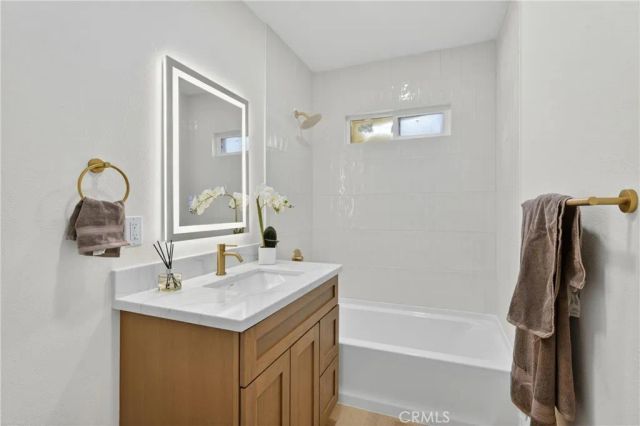 7938 Chantry Avenue, Fontana, CA 92336