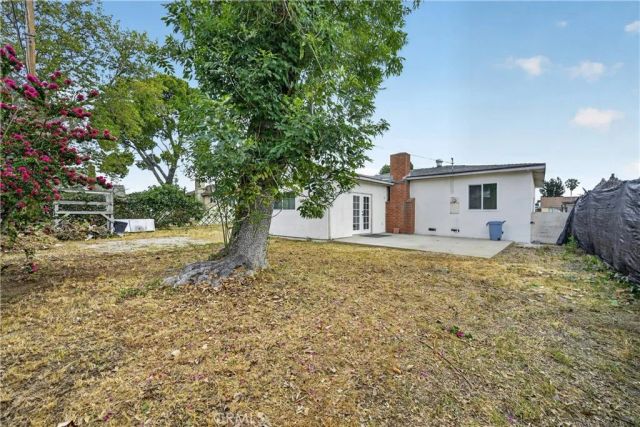 7938 Chantry Avenue, Fontana, CA 92336