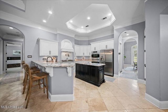 2401 Olde Oak Pointe, Ocean Springs, MS 39564
