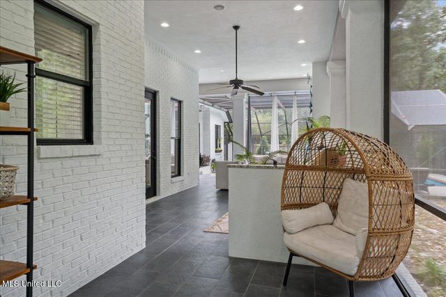 2401 Olde Oak Pointe, Ocean Springs, MS 39564