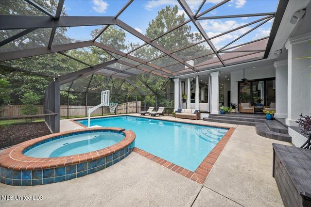 2401 Olde Oak Pointe, Ocean Springs, MS 39564