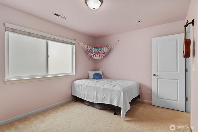 18505 Hawksview Drive, Arlington, WA 98223