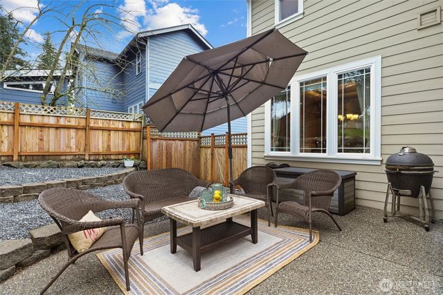 18505 Hawksview Drive, Arlington, WA 98223