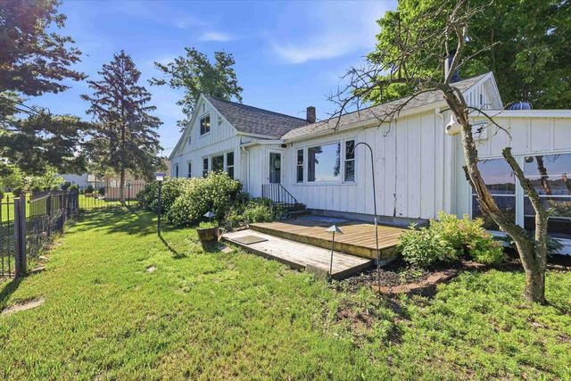 E5698 WAUKAUNAKA STREET, Weyauwega, WI 54983