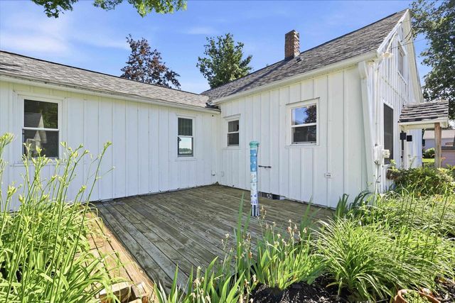 E5698 WAUKAUNAKA STREET, Weyauwega, WI 54983