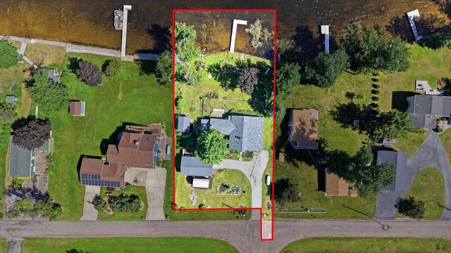 E5698 WAUKAUNAKA STREET, Weyauwega, WI 54983