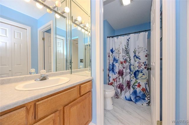 12 Brookfield Lane 6, Cheektowaga, NY 14227