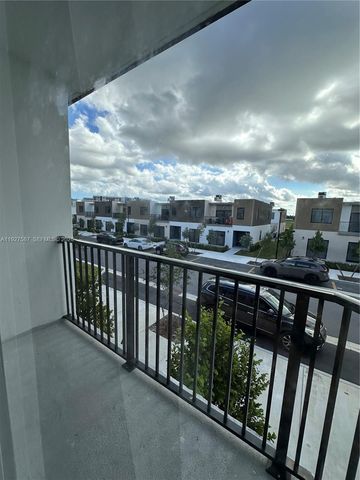 14573 SW 261st Ter 14573, Homestead, FL 33032