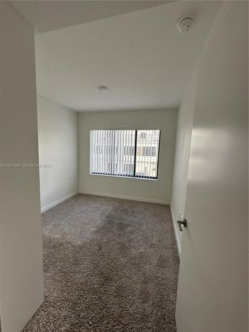 14573 SW 261st Ter 14573, Homestead, FL 33032