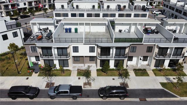 14573 SW 261st Ter 14573, Homestead, FL 33032