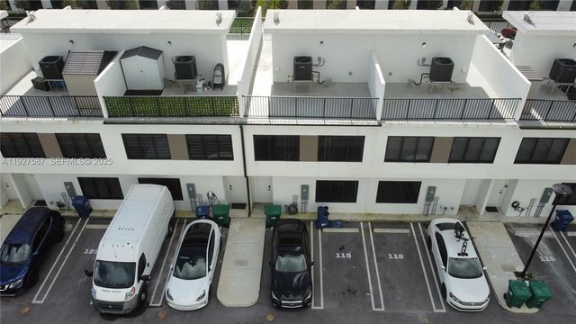 14573 SW 261st Ter 14573, Homestead, FL 33032