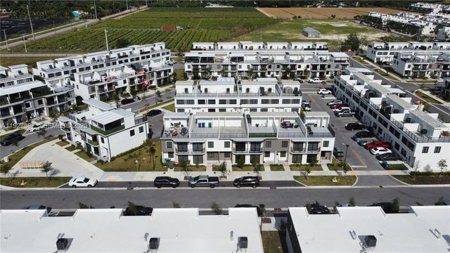 14573 SW 261st Ter 14573, Homestead, FL 33032