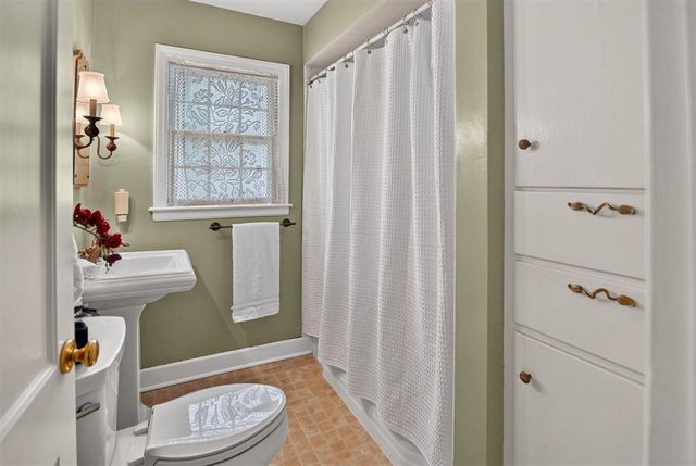 4105 Chippewa Drive, Madison, WI 53711