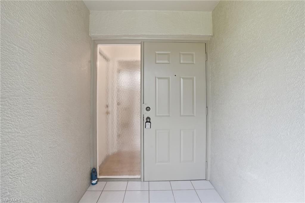 2203 McGregor Park CIR 2203, FORT MYERS, FL 33908 — photo 4