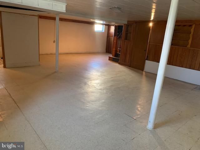 205 TWIN OAKS RD, Linthicum, MD 21090