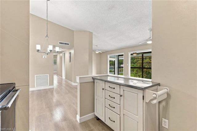 14900 Summerlin Woods DR 6, Fort Myers, FL 33919