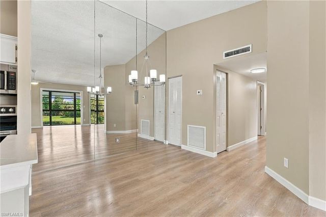 14900 Summerlin Woods DR 6, Fort Myers, FL 33919