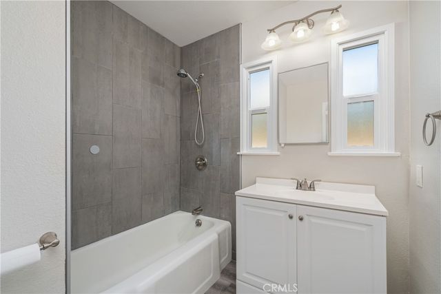 2320 Rochelle Ave, Monrovia, CA 91016