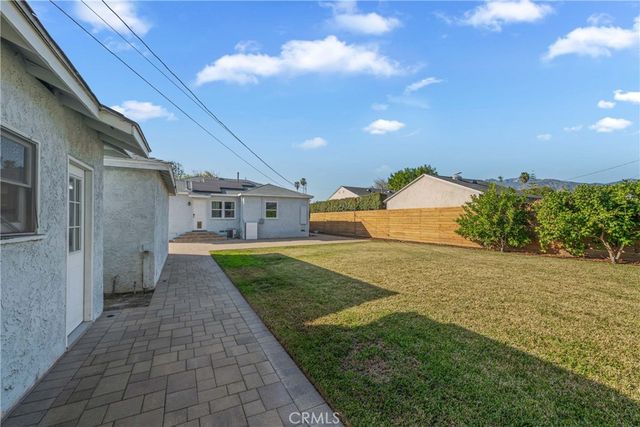 2320 Rochelle Ave, Monrovia, CA 91016