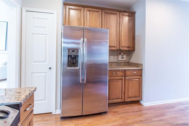 1286 Alameda Boulevard, Troy, MI 48085