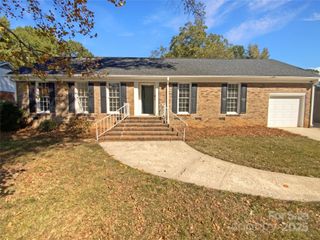 5917 Mcbride Street, Charlotte, NC 28215