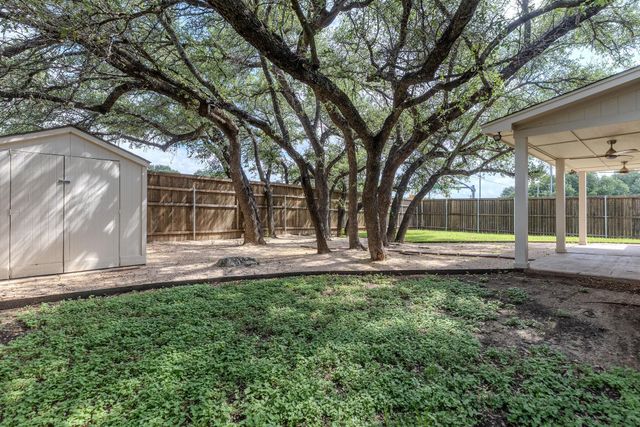 1000 Woodview DR, Georgetown, TX 78628