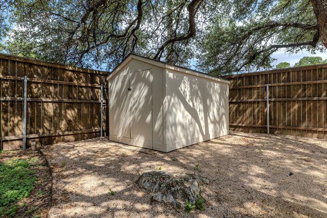1000 Woodview DR, Georgetown, TX 78628