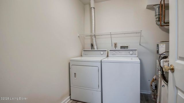 8417 Ambrosse Ln 101, Louisville, KY 40299