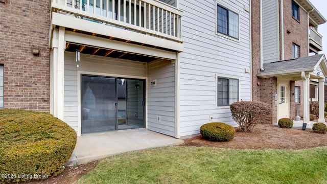8417 Ambrosse Ln 101, Louisville, KY 40299