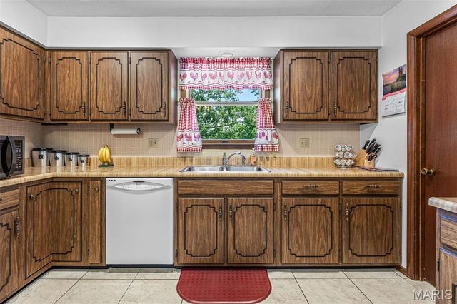 12720 Oakbriar Meadows Lane, Unincorporated, MO 63028